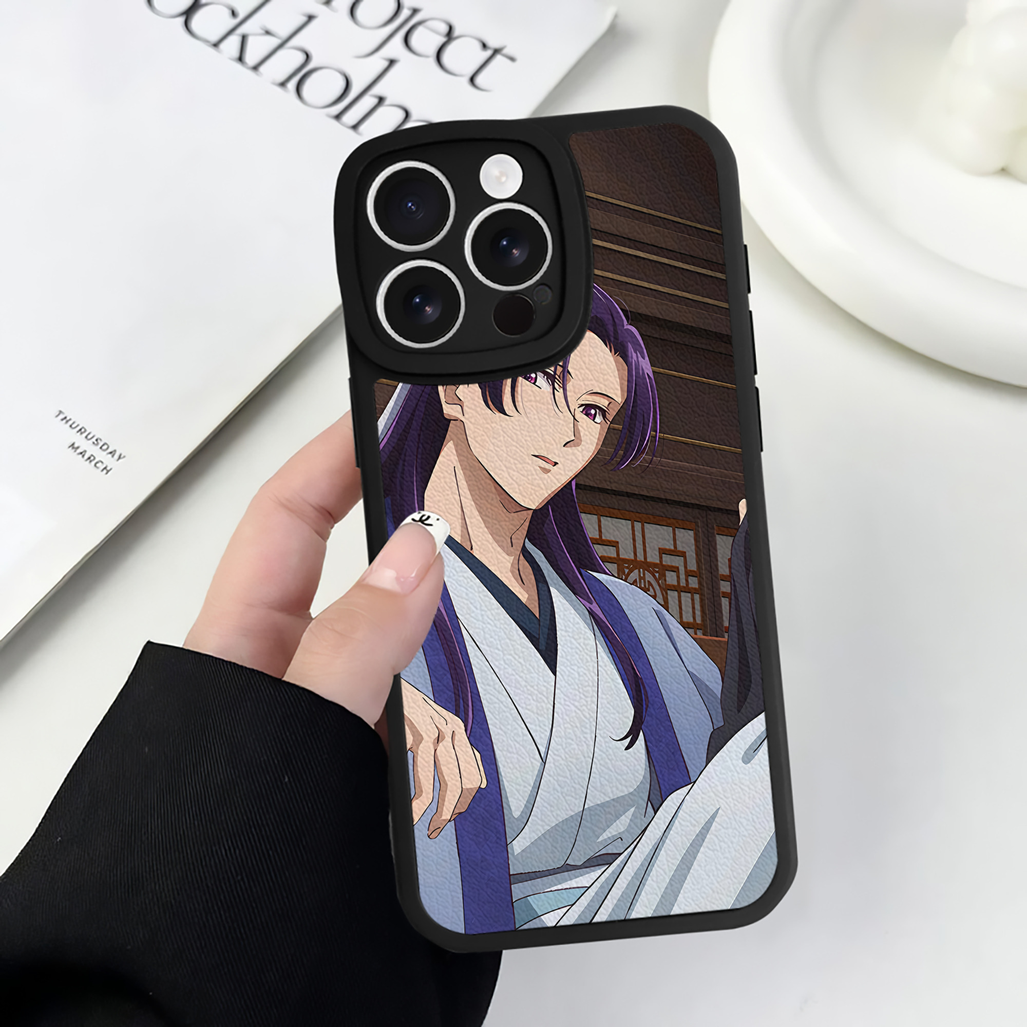 薬屋のひとりごと The Apothecary Diaries 【iPhone 16シリーズ対応】シリコンスマホケース（レザー調） 材質：シリコン
